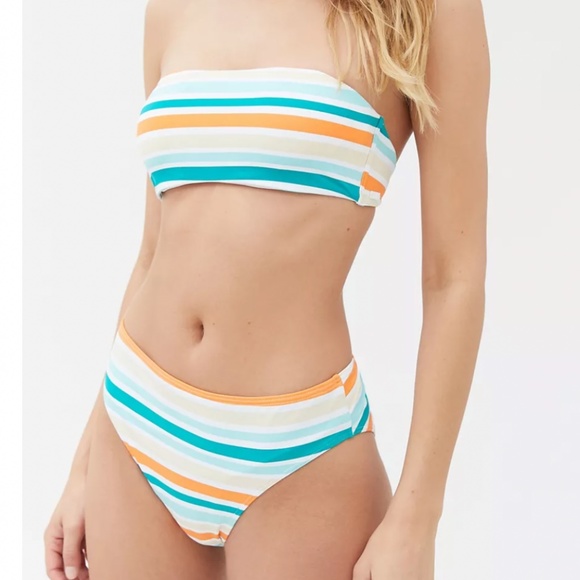 Roxy Other - 🌻🌻 Roxy UO Exclusive Bikini Set